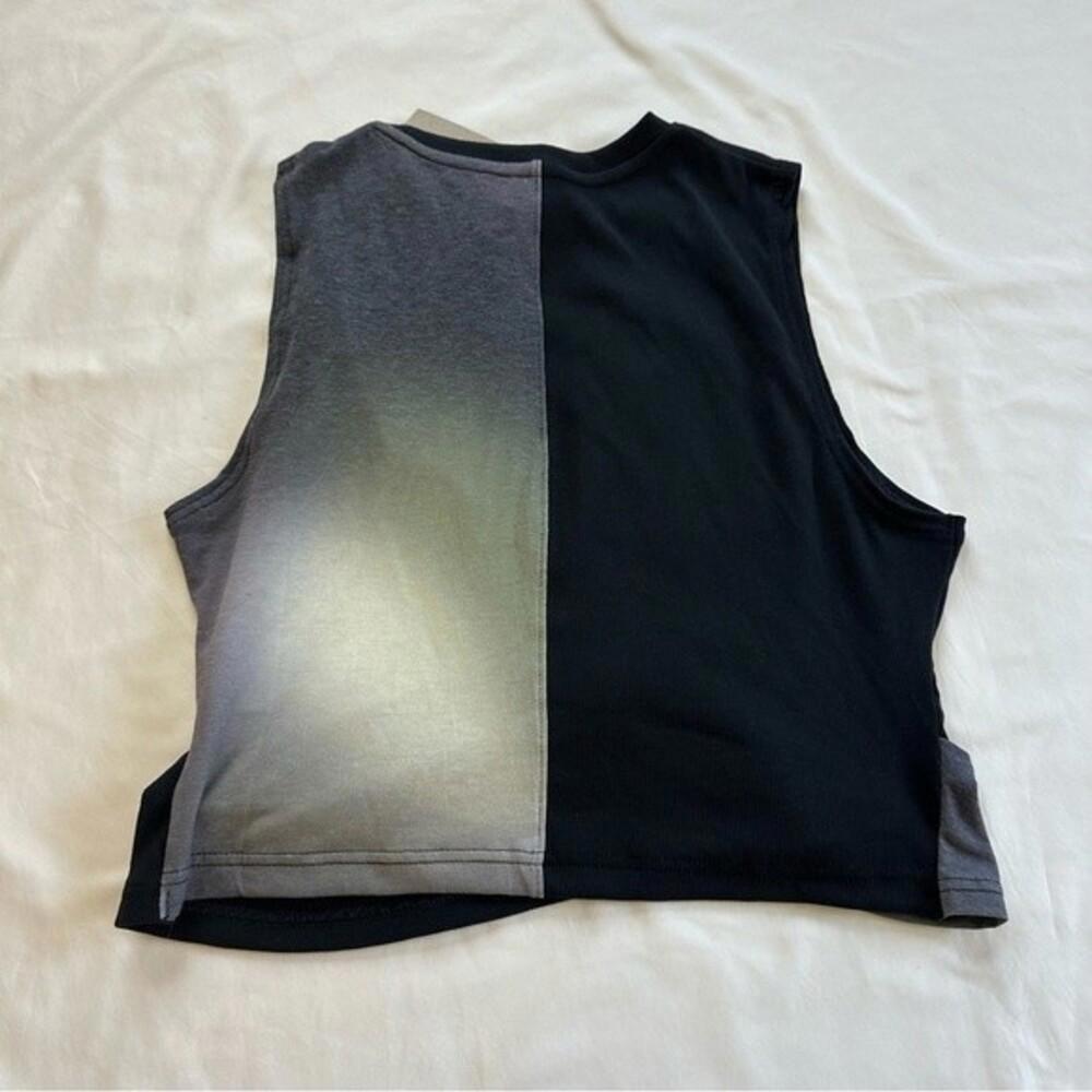 Nike Women's Yoga Dri-FIT AOP Tank Top - Picture 2 of 7